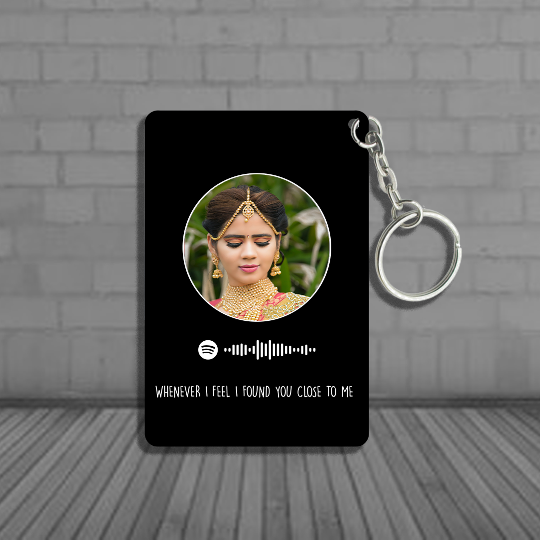 Custom Photo Avatar Spotify Music Code Keychain in Six Colors