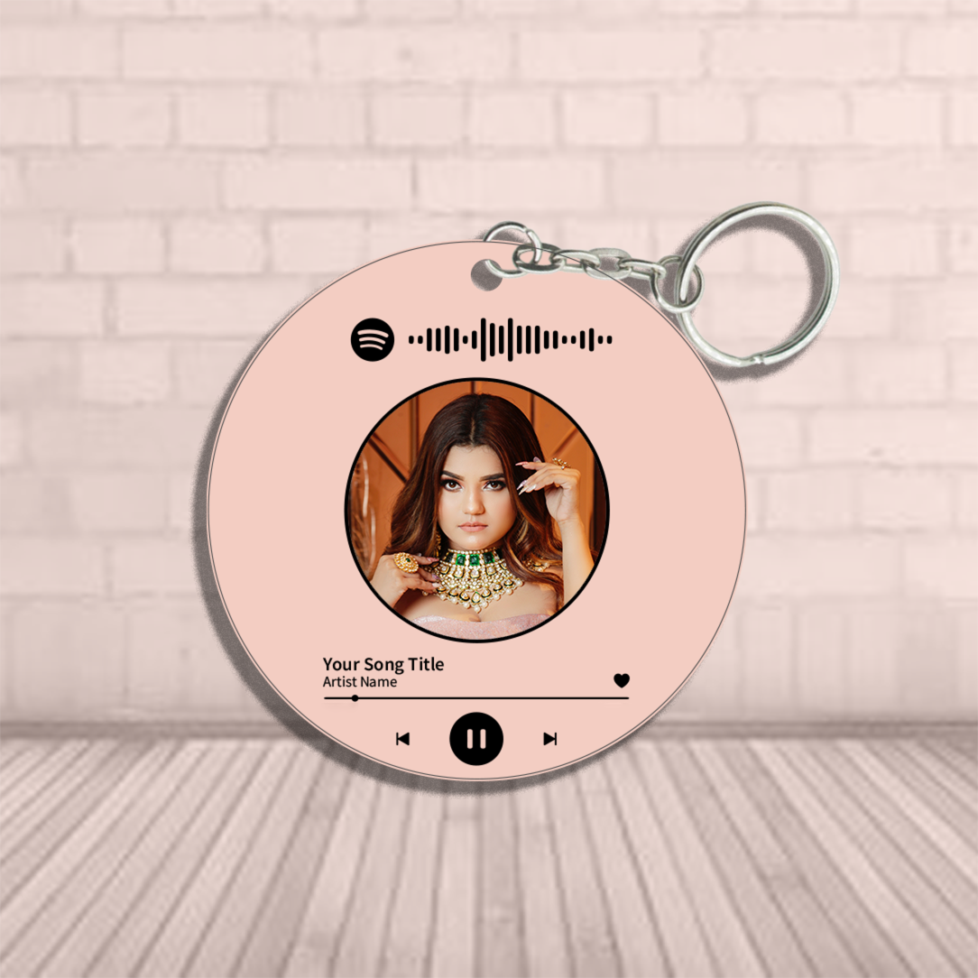 Personalized Round Shaped Spotify Keychain in Six Colors